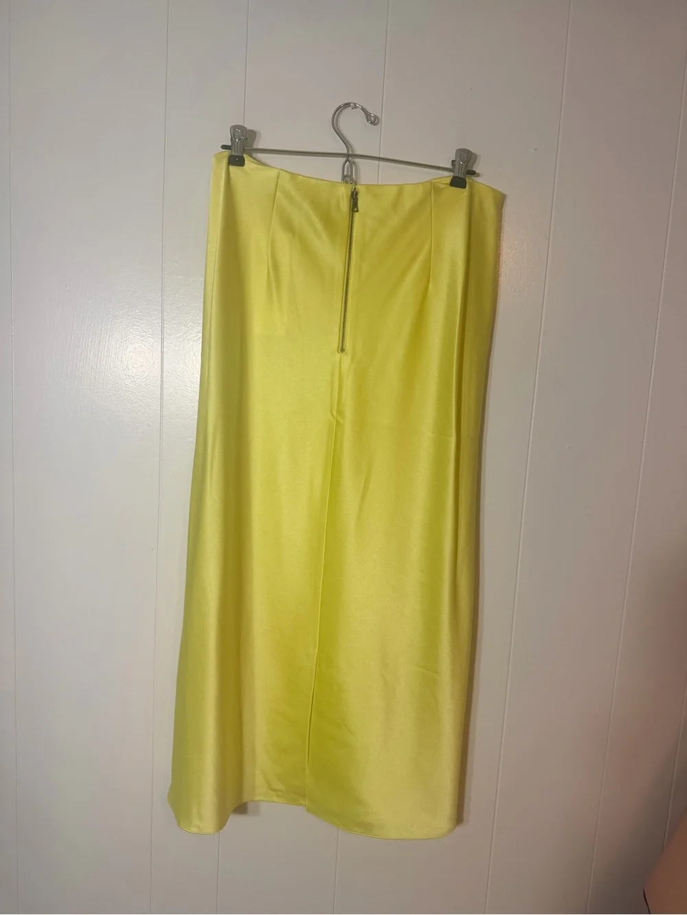 Alice + Olivia Neon Yellow Satin A-Line Women's Skirt - Picture 2 of 4